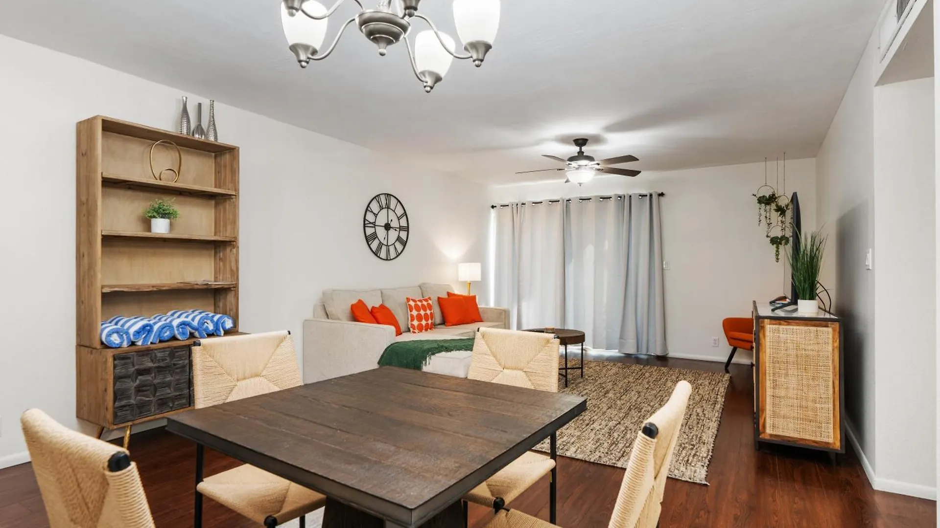 Tatil Evi Top-Notch 2Br Spacious Condo With Shared Pool Scottsdale